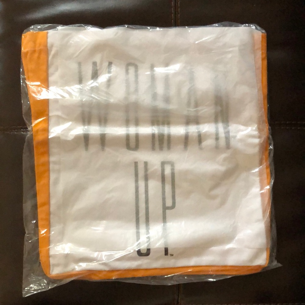 ✨STORE CLOSING SALE✨ Lucy Activewear “Woman Up” Canvas Bag